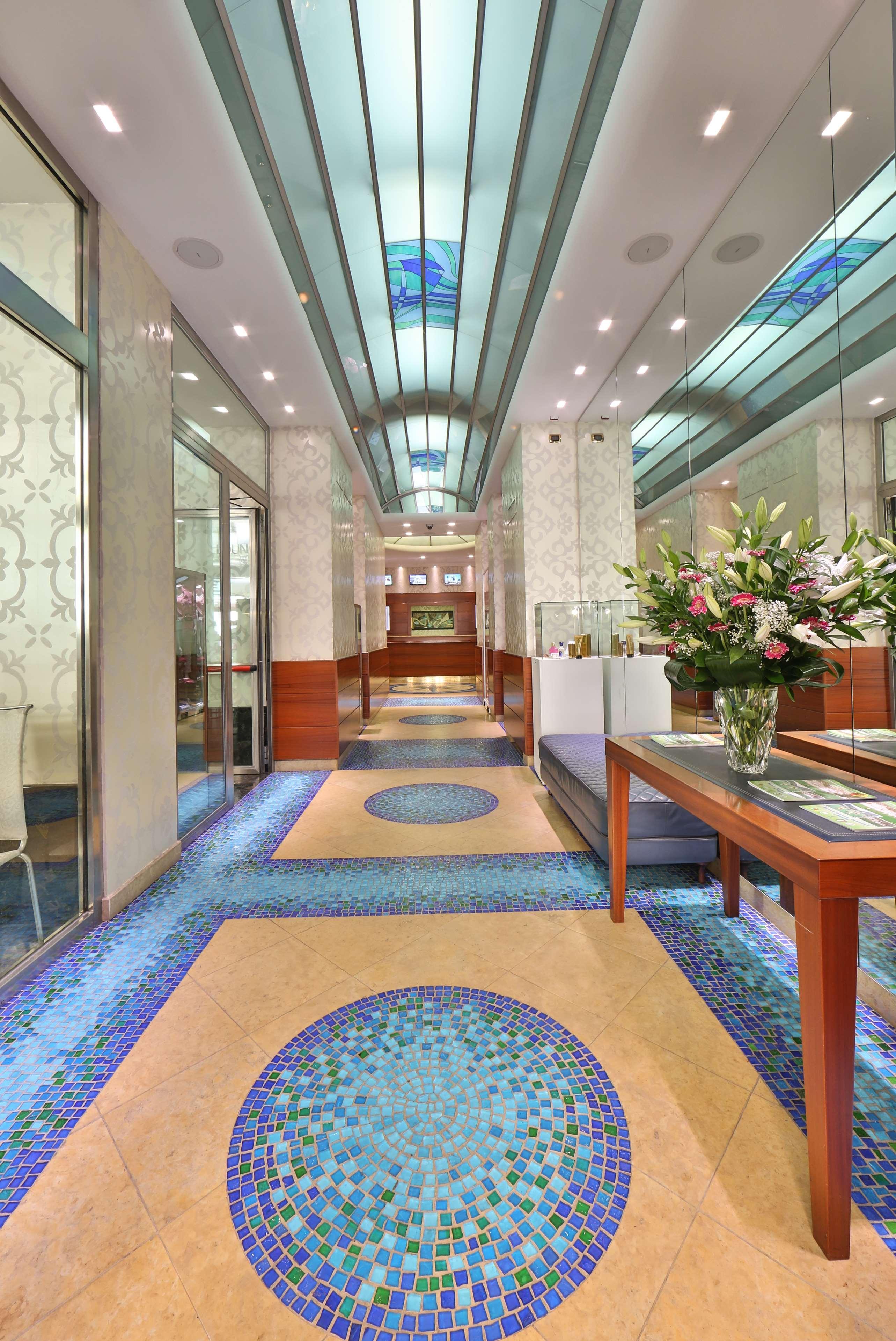 เบสต์ เวสเทิร์น โฮเต็ล นาซิโอนาเล Hotel ซานเรโม ภายนอก รูปภาพ